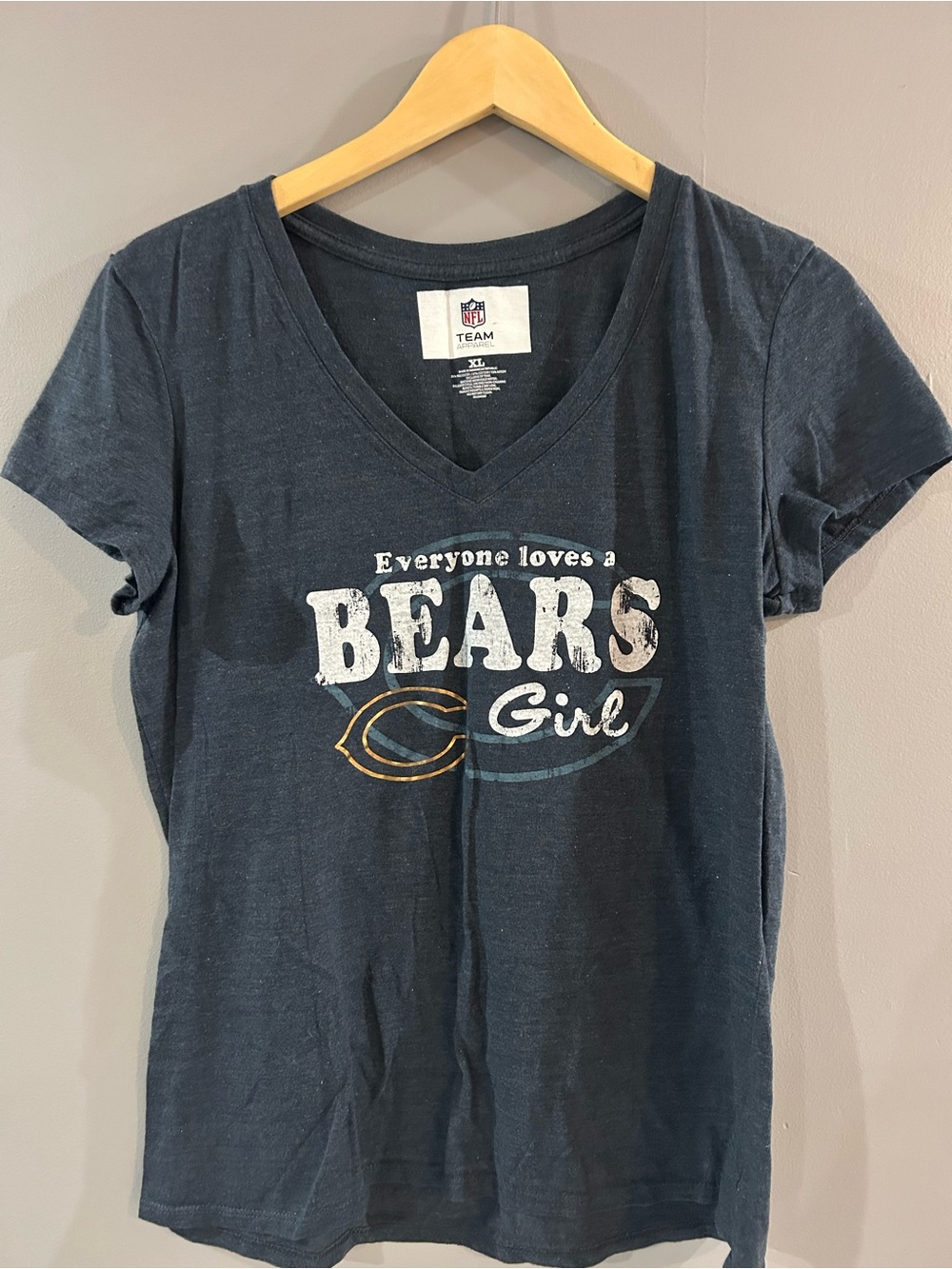 NFL Team chicago Bears Apparel Dark Heather Gray V-Neck Shirt
